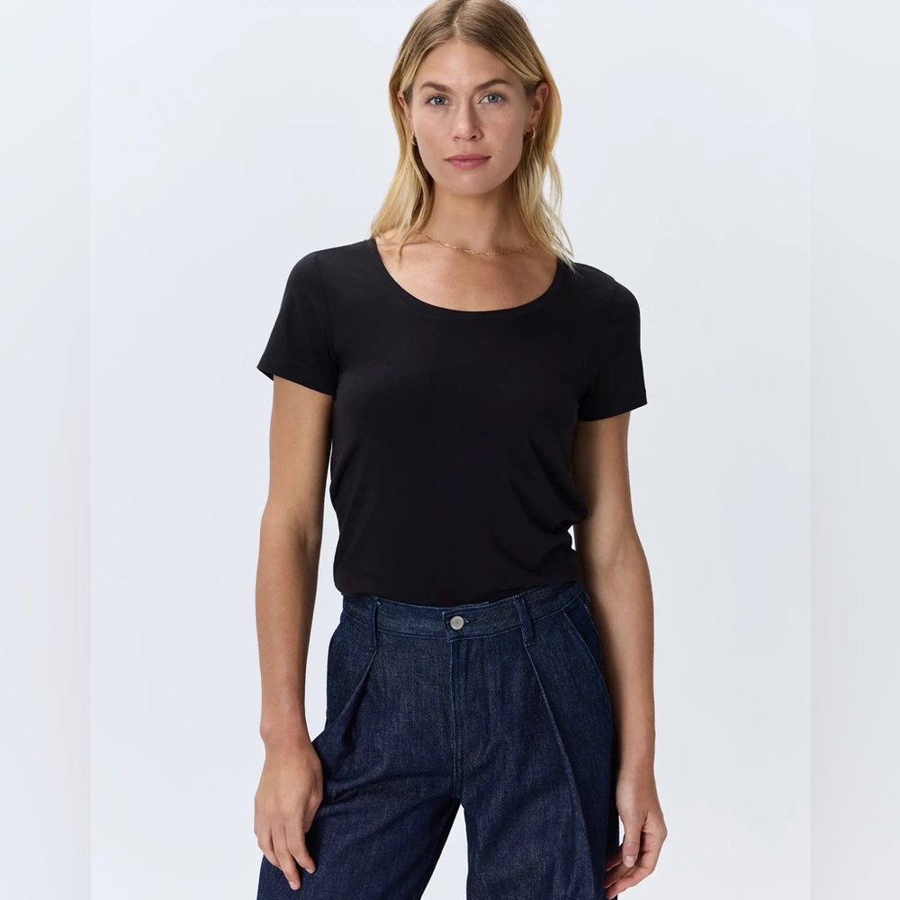Quince Cotton Modal Scoop Neck Tee; Medium; Black; Plain Black Tee Shirt